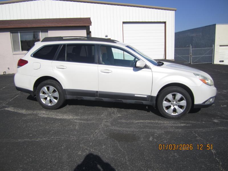 Subaru Outback 2.5i Limited 2011