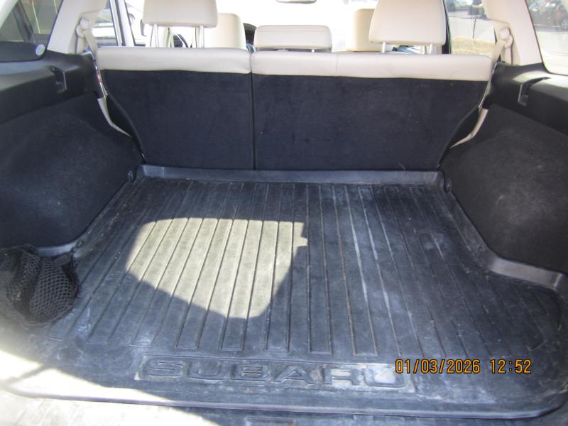 Subaru Outback 2.5i Limited 2011