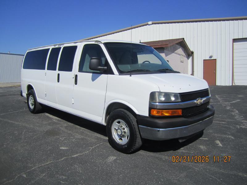 Chevrolet Express LT 3500 Extended 2013