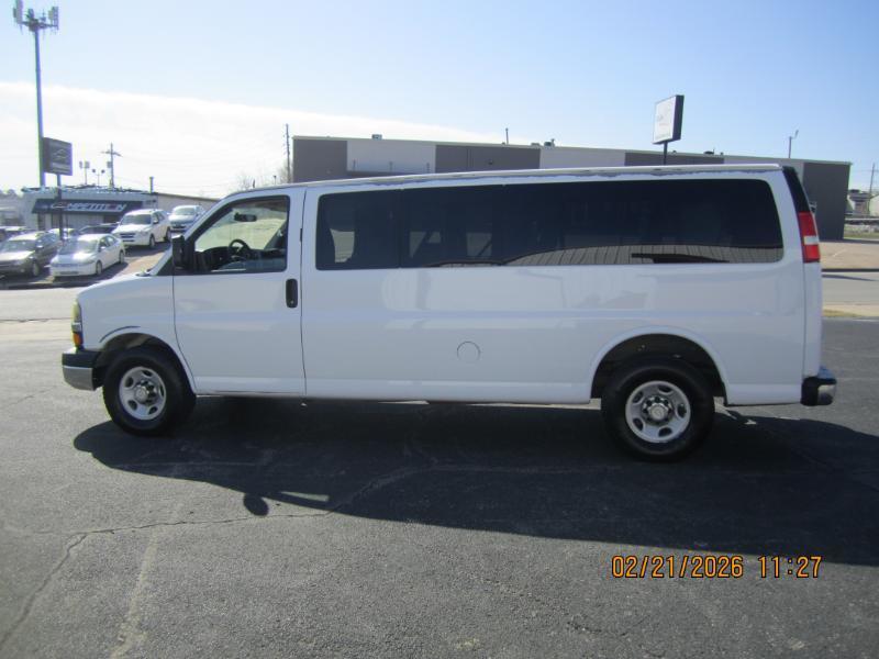 Chevrolet Express LT 3500 Extended 2013