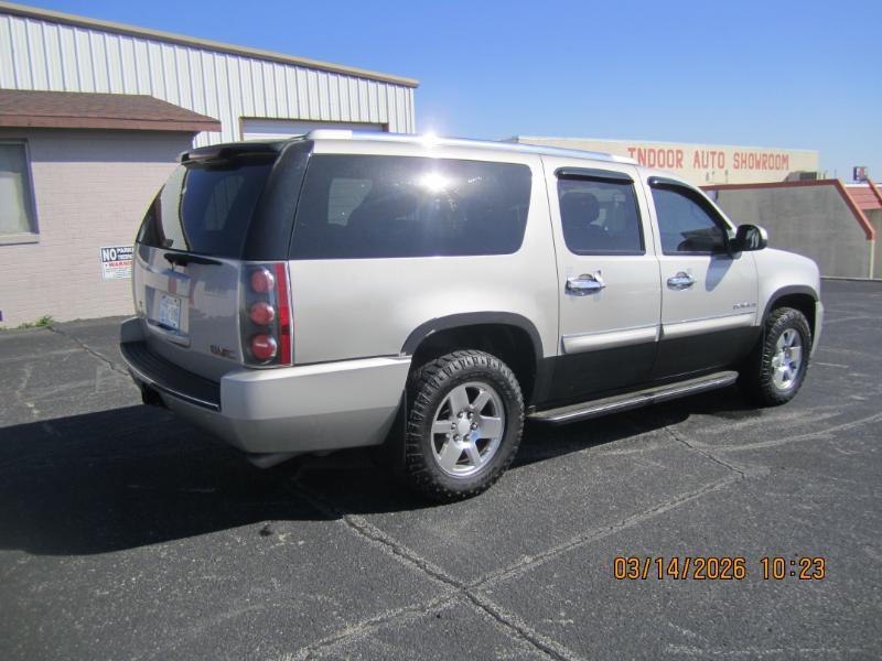 GMC Yukon Denali XL AWD 2007
