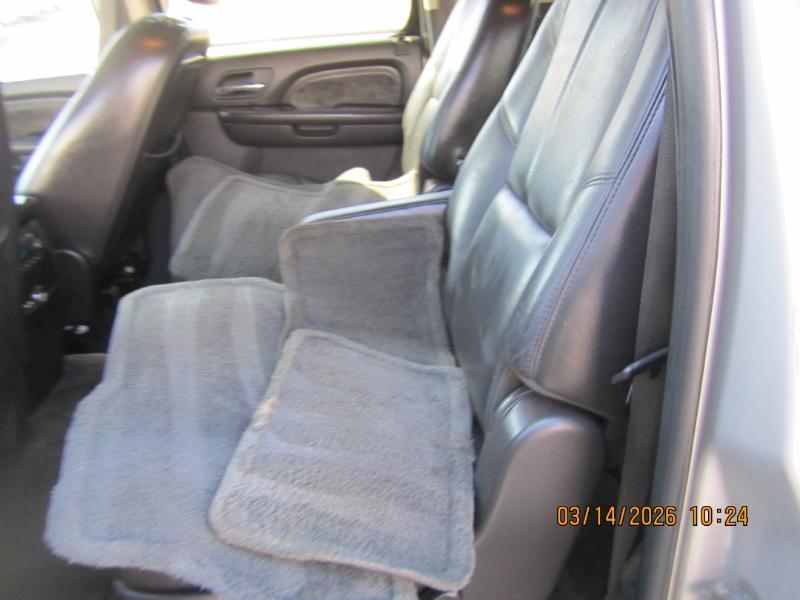 GMC Yukon Denali XL AWD 2007