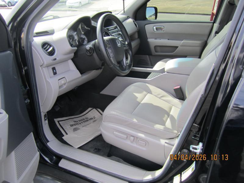 Honda Pilot EX-L 4WD 5-Spd AT with DVD 2012
