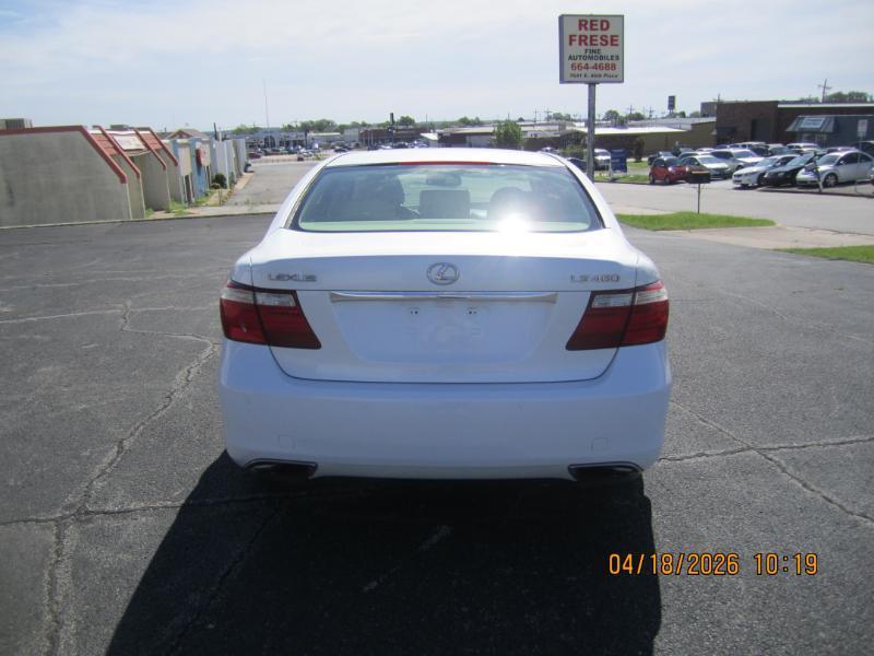 Lexus LS 460 Luxury Sedan 2007