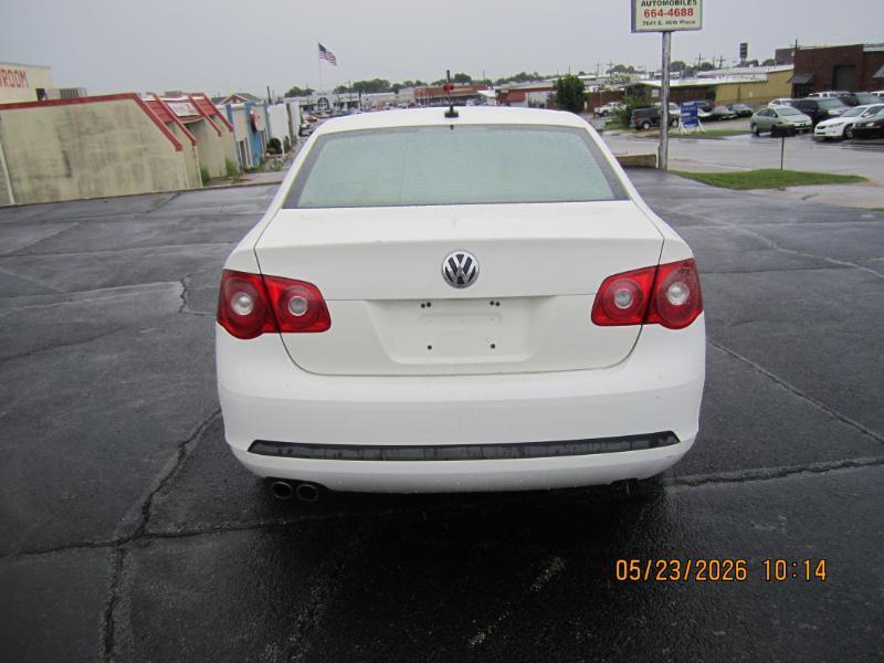 Volkswagen Jetta 2.5L w/ Pkg. 1 & Sunroof 2007