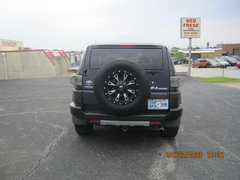Toyota FJ Cruiser 2WD 2007