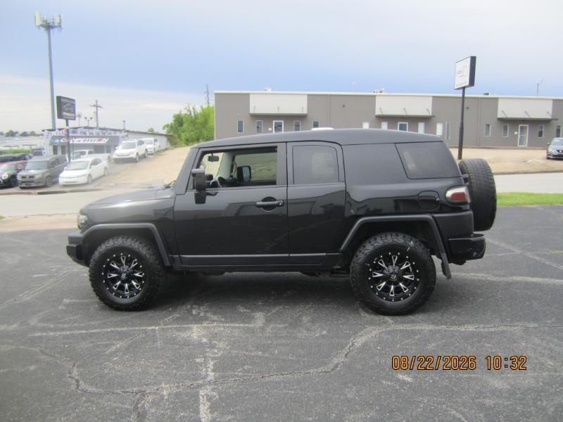Toyota FJ Cruiser 2WD 2007