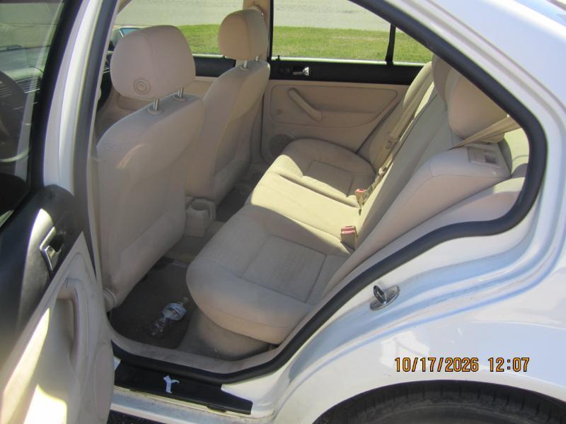 Volkswagen Jetta GL 2.0L 2004