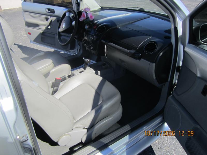 Volkswagen New Beetle 2.5L 2006