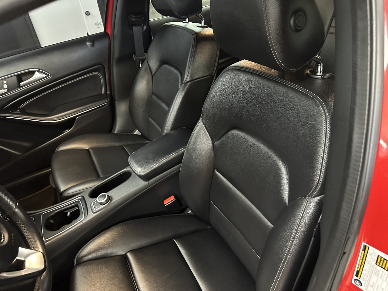 Mercedes-Benz GLA GLA 250 4MATIC SUV 2019 Mercedes-Benz GLA GLA 250 4MATIC SUV 2019