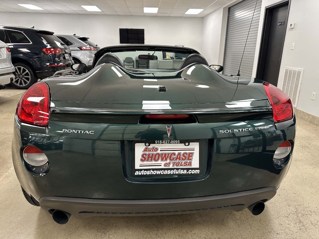 2007 Pontiac Solstice Convertible photo 8