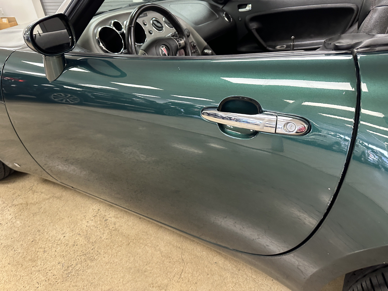 2007 Pontiac Solstice Convertible photo 31