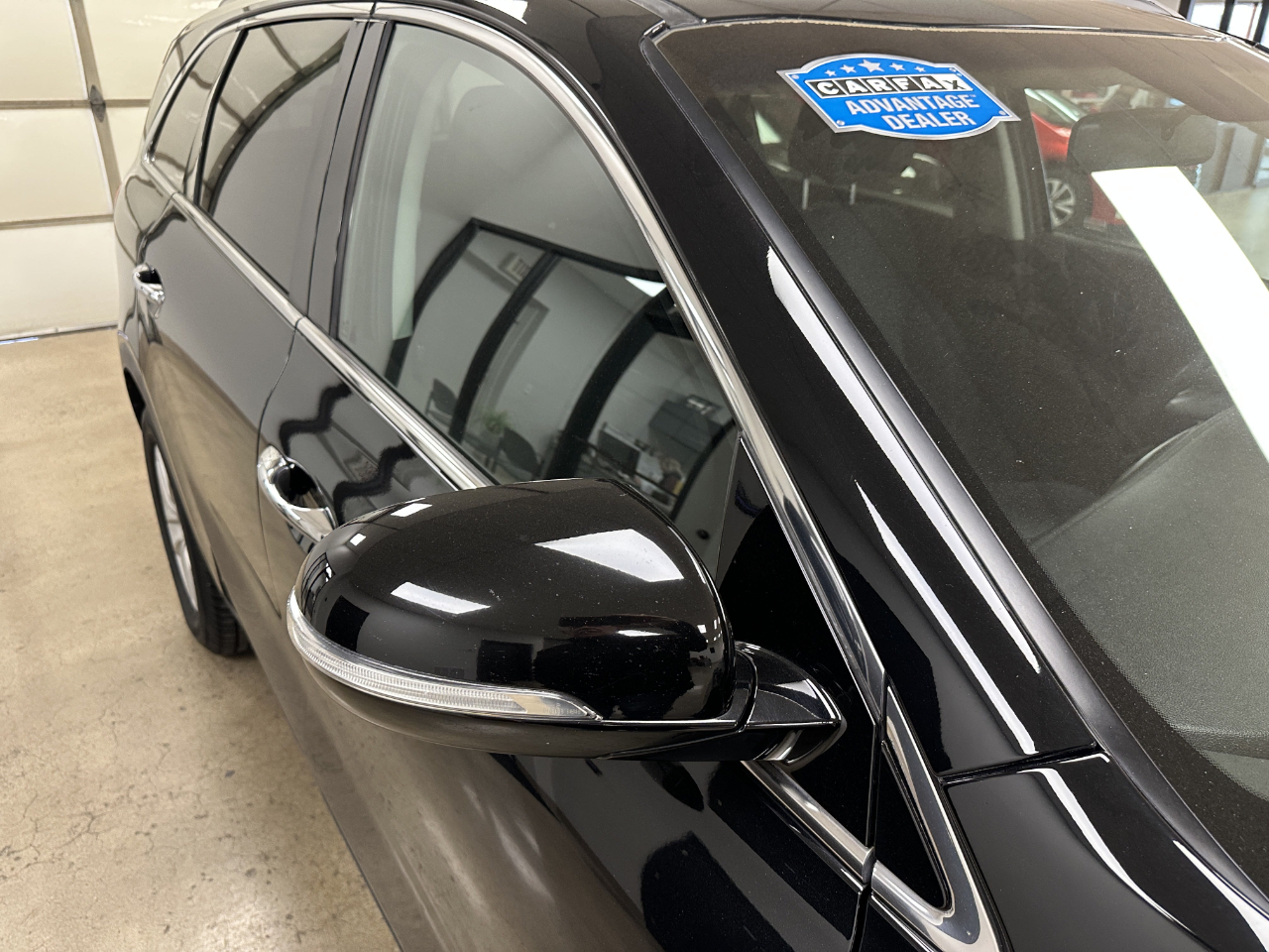 Kia Sorento AWD 4dr 3.3L LX 2016