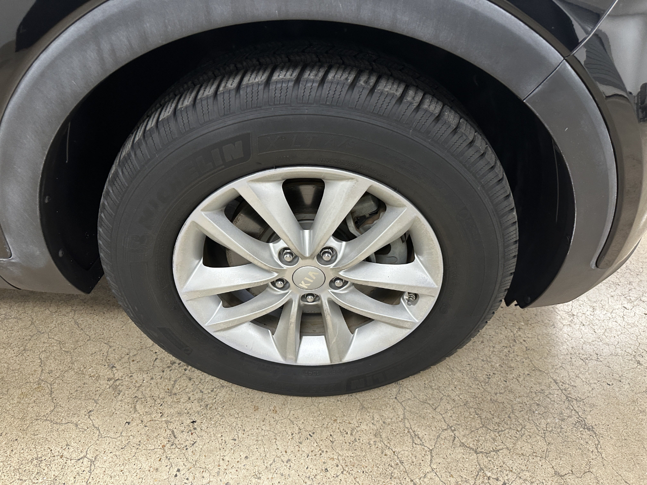 Kia Sorento AWD 4dr 3.3L LX 2016