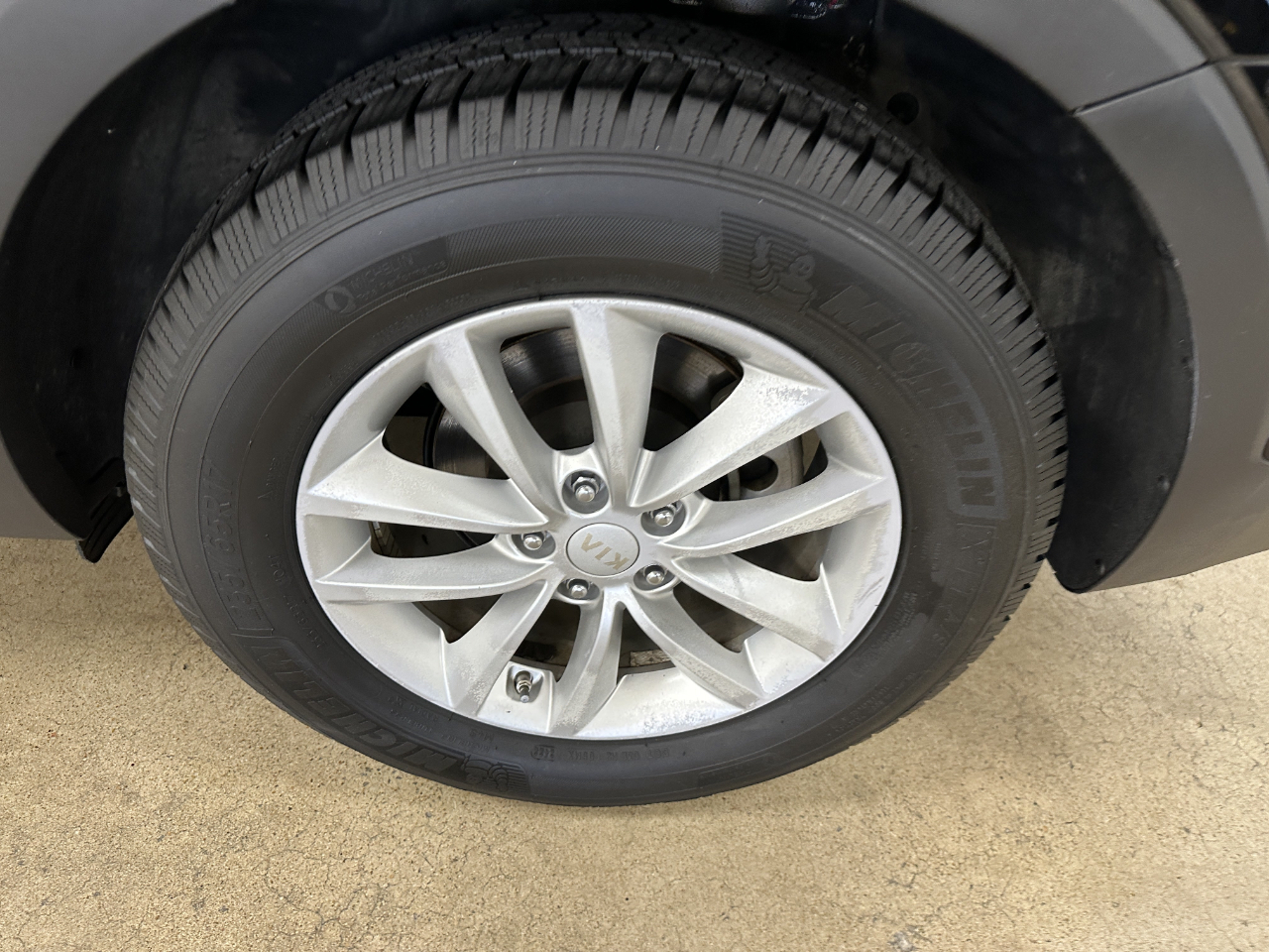 Kia Sorento AWD 4dr 3.3L LX 2016