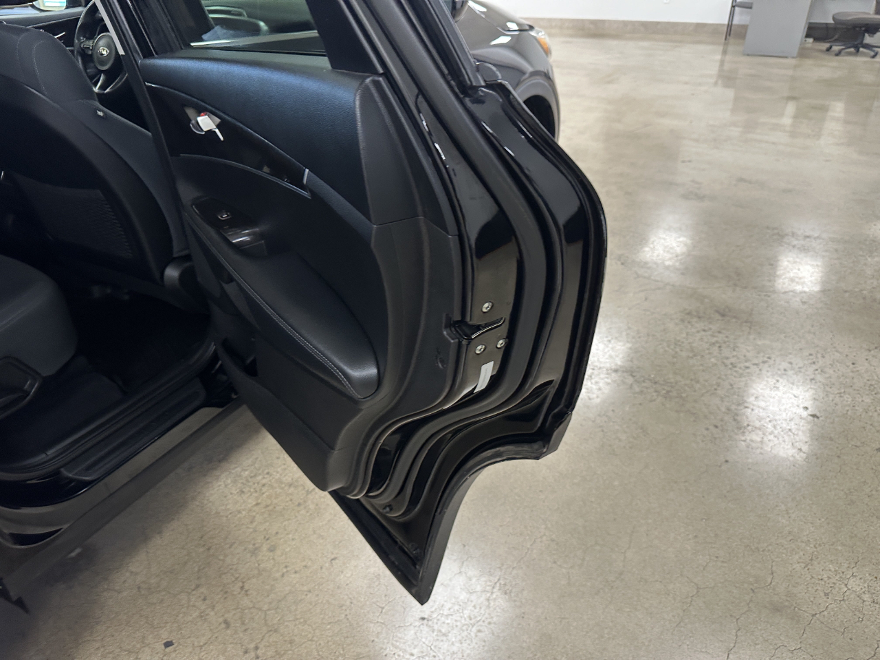 Kia Sorento AWD 4dr 3.3L LX 2016