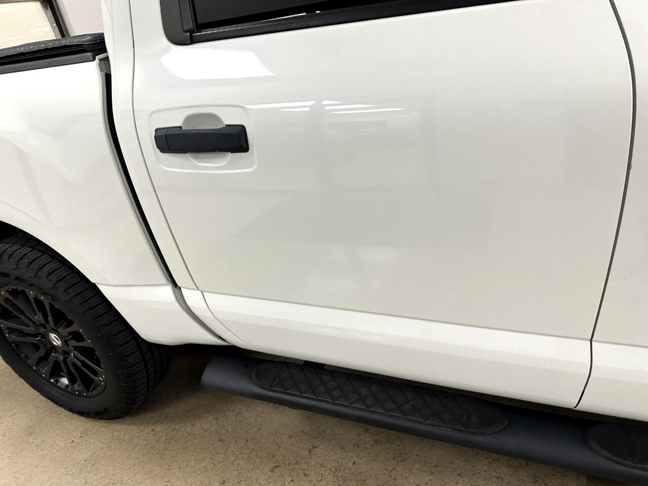 Nissan Titan 4x4 Crew Cab SV 2018