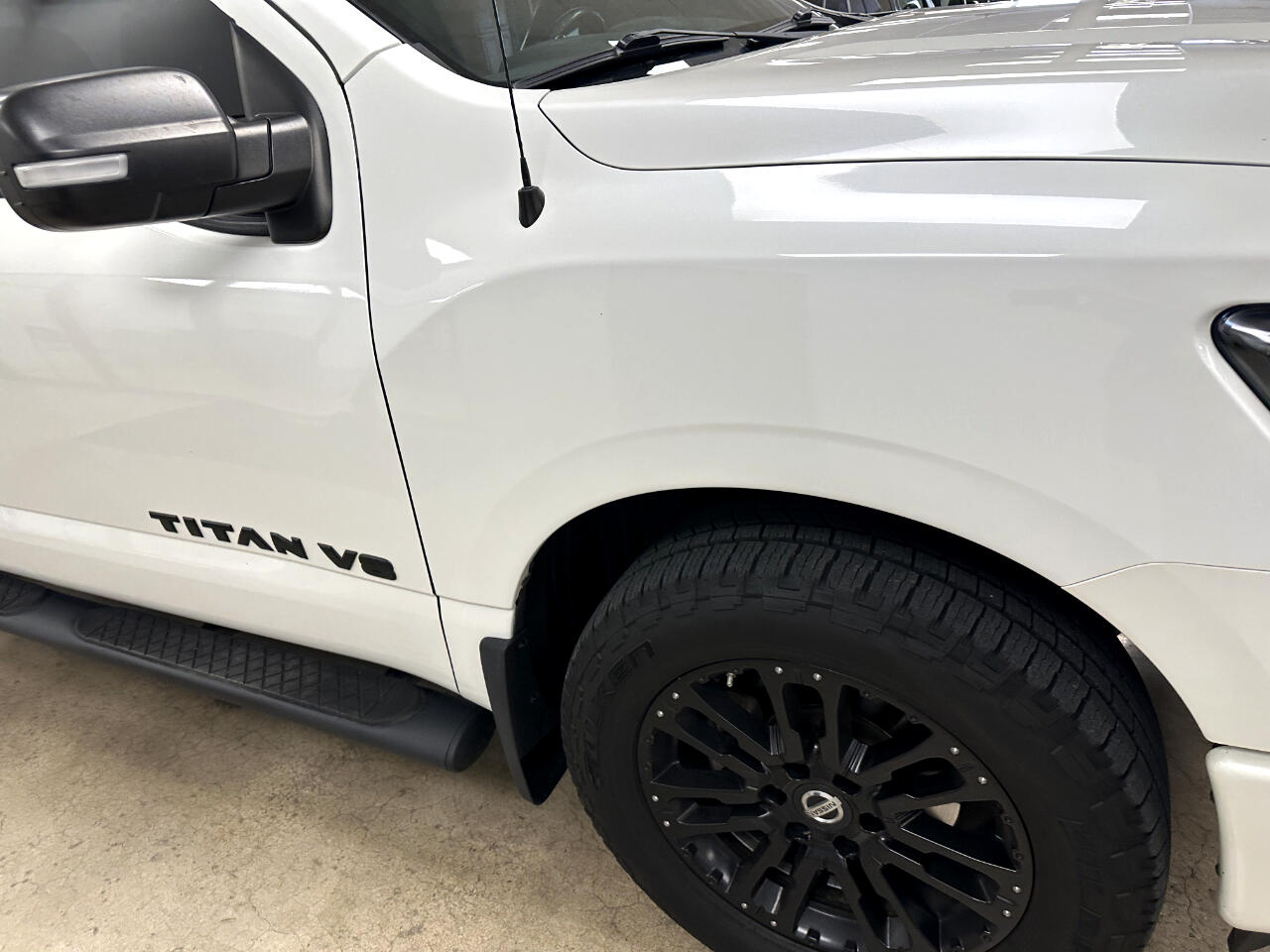 Nissan Titan 4x4 Crew Cab SV 2018