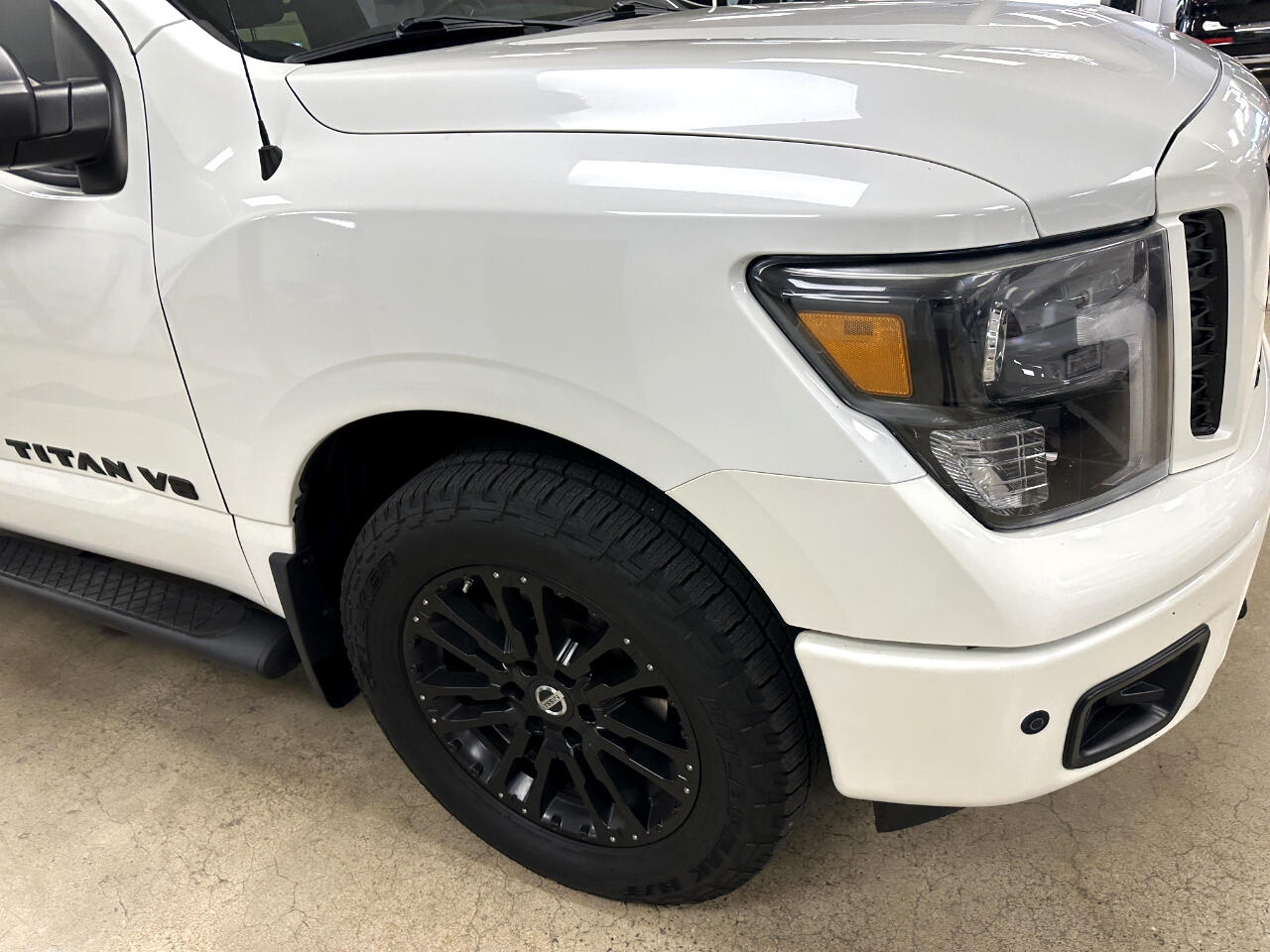 Nissan Titan 4x4 Crew Cab SV 2018