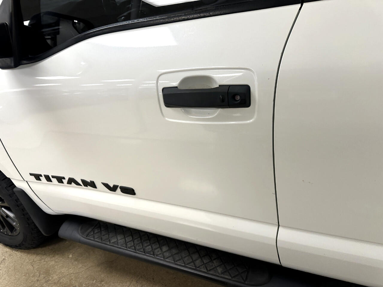 Nissan Titan 4x4 Crew Cab SV 2018