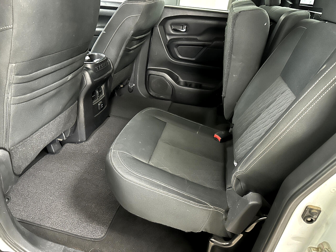 Nissan Titan 4x4 Crew Cab SV 2018