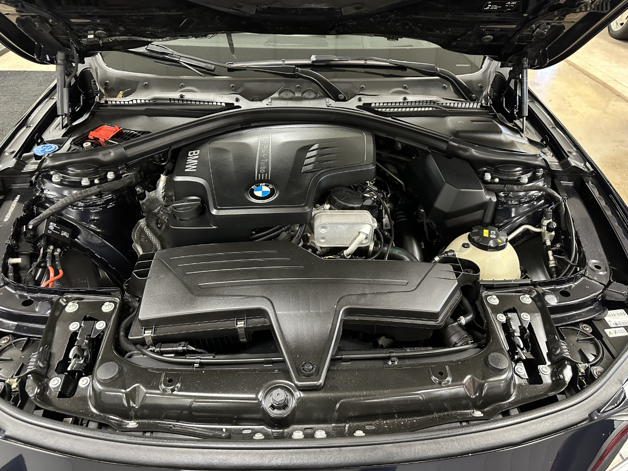 BMW 4 Series 4dr Sdn 428i xDrive AWD Gran Coupe SULEV 2016