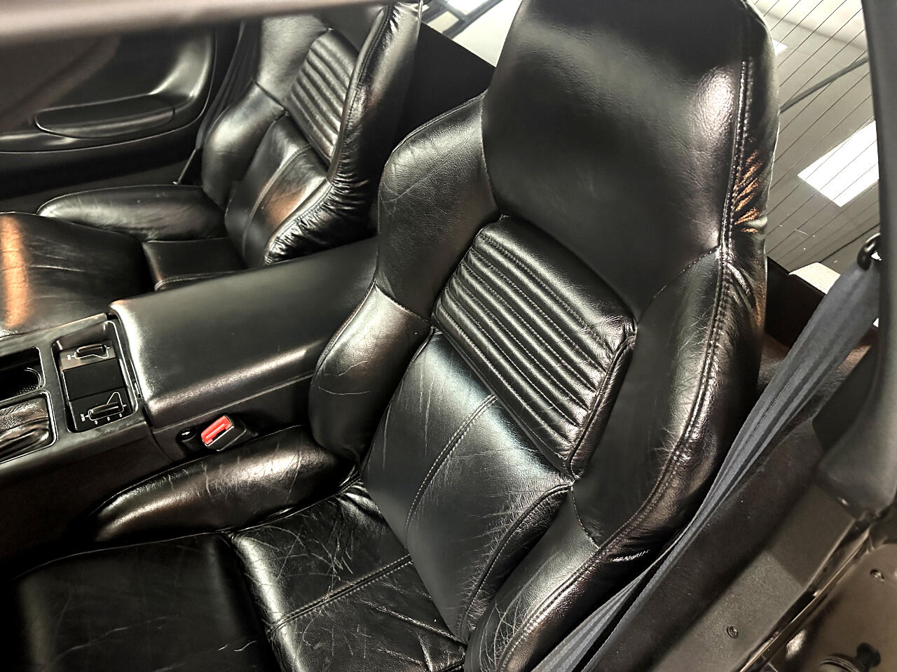 Chevrolet Corvette 2dr Cpe 1996