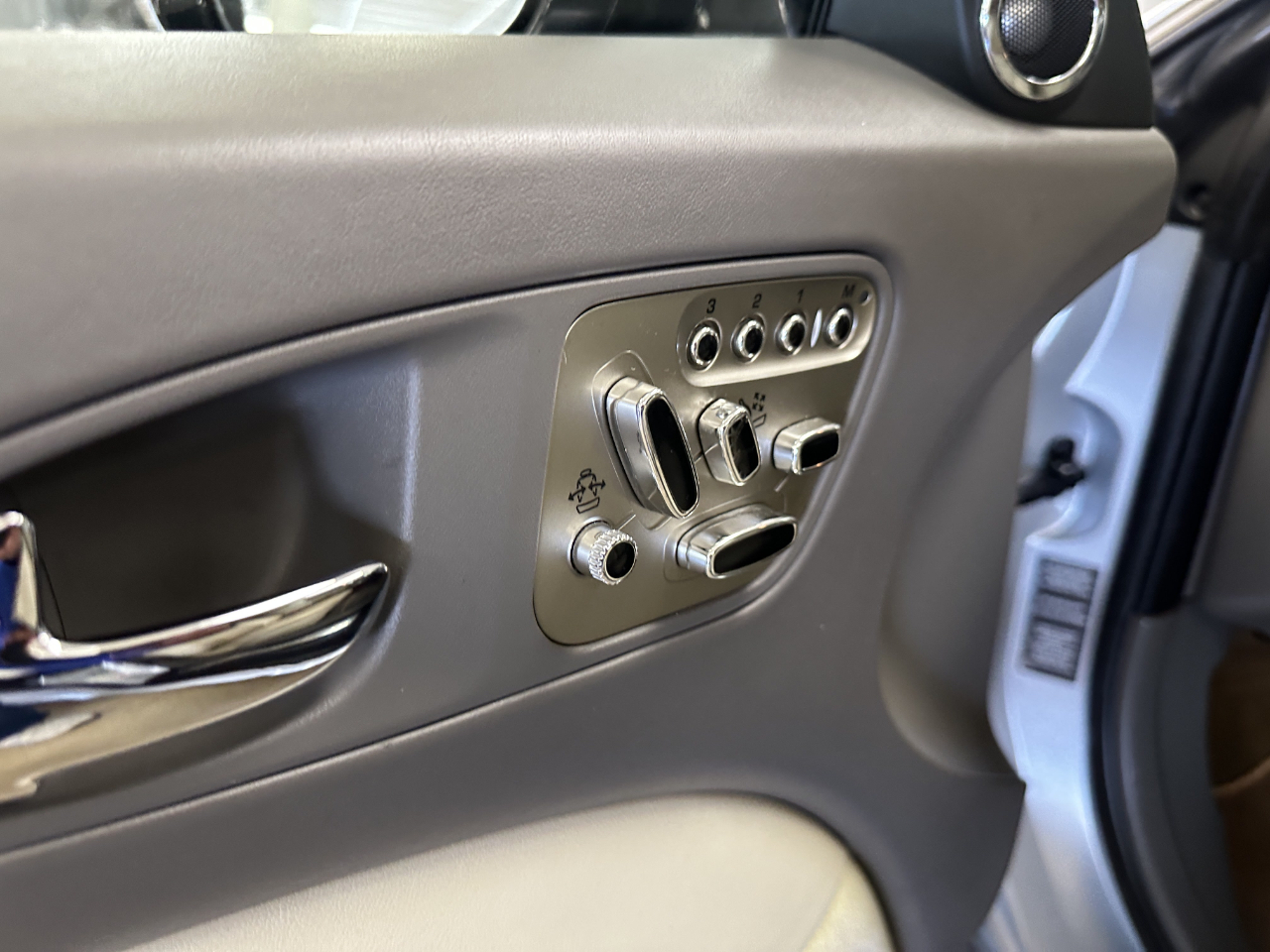 Jaguar XK 2dr Conv 2011