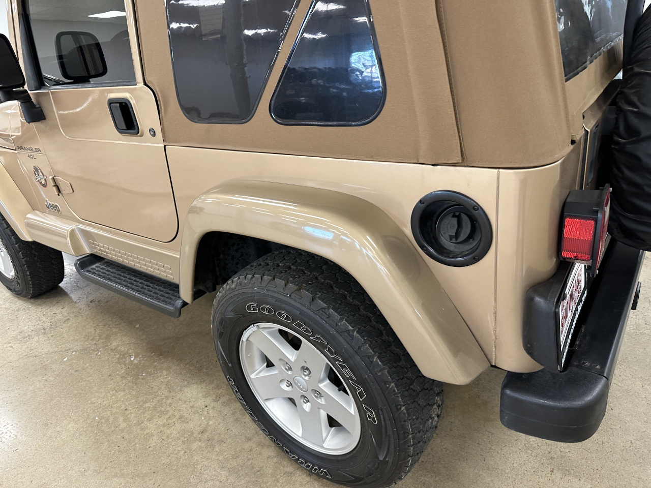 Jeep Wrangler 2dr Sahara 1999