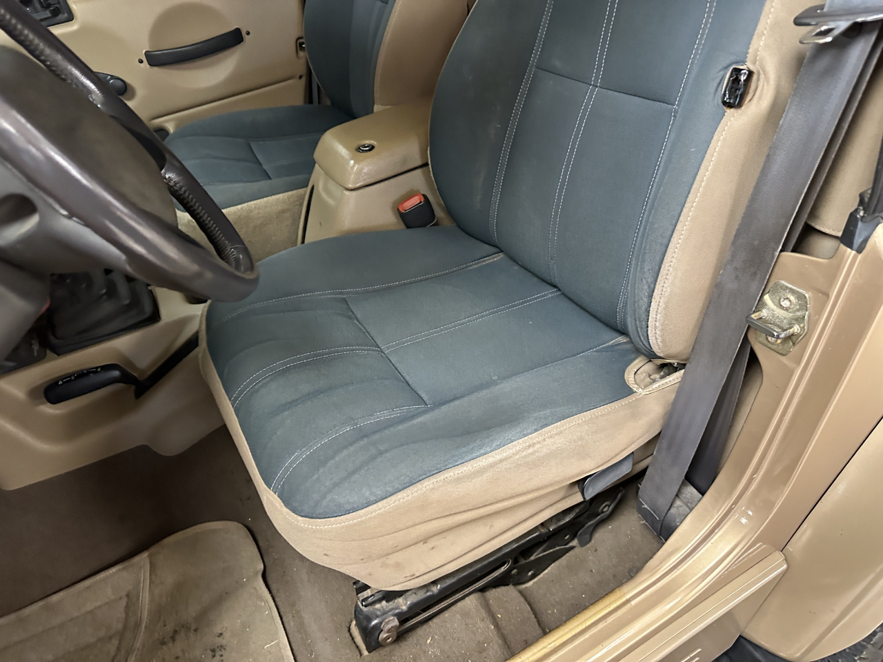 Jeep Wrangler 2dr Sahara 1999