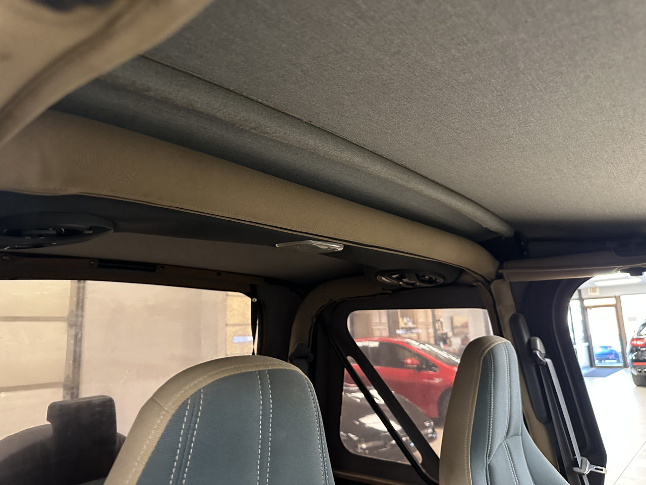 Jeep Wrangler 2dr Sahara 1999