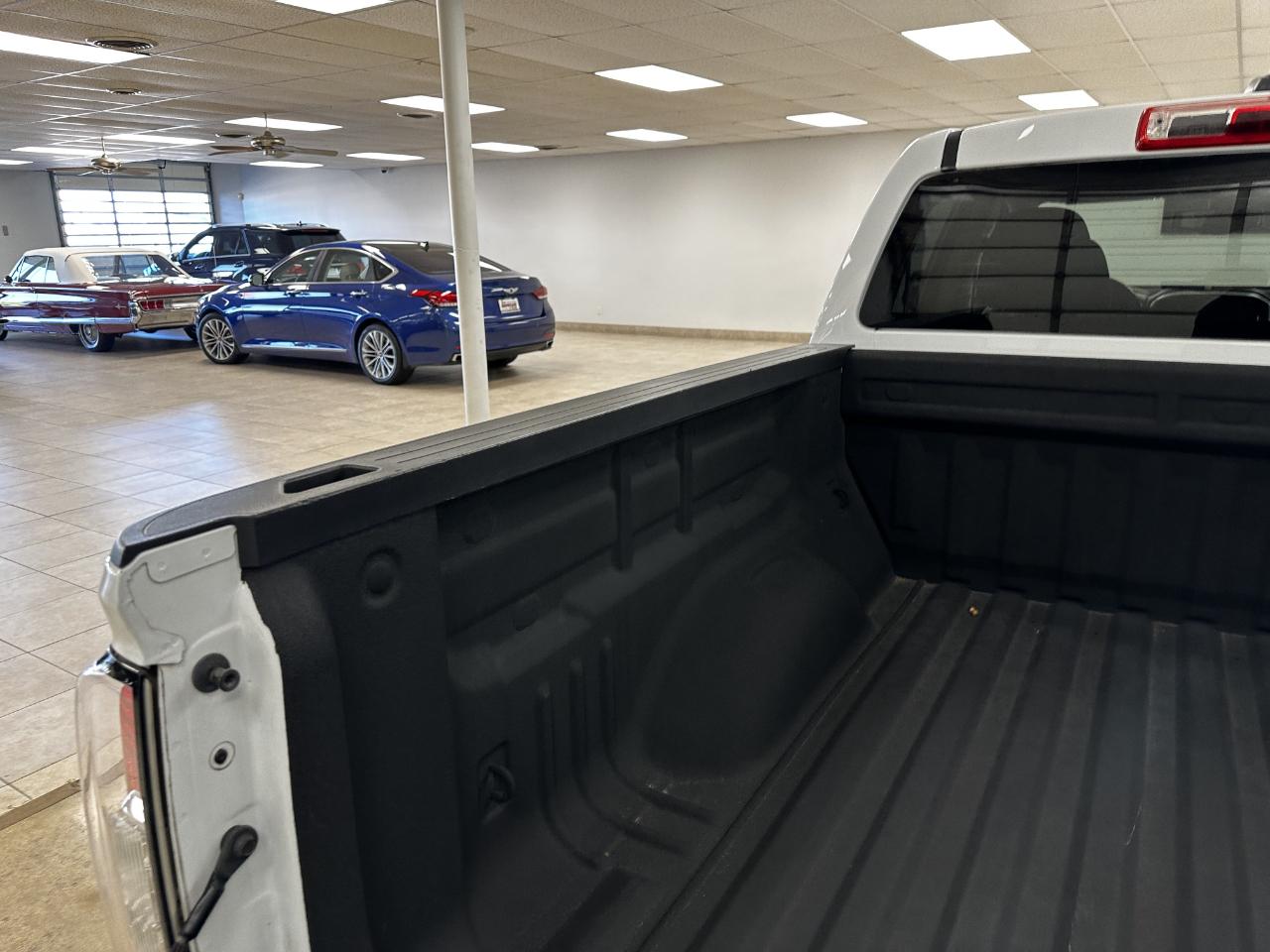 GMC Canyon 2WD Crew Cab 128.3" SLE 2018