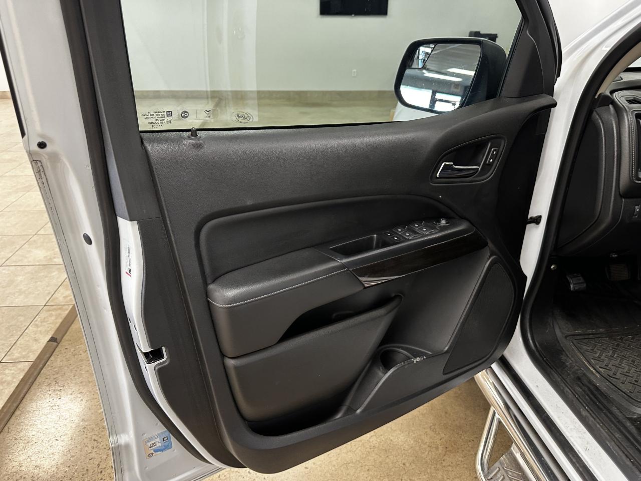 GMC Canyon 2WD Crew Cab 128.3" SLE 2018