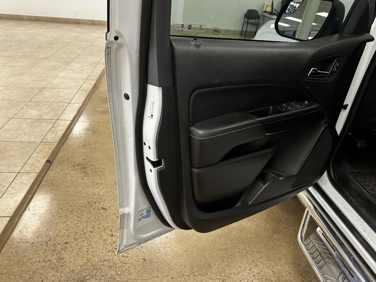 GMC Canyon 2WD Crew Cab 128.3" SLE 2018