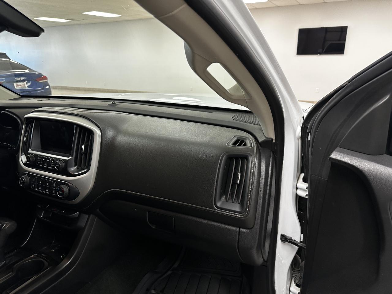 GMC Canyon 2WD Crew Cab 128.3" SLE 2018