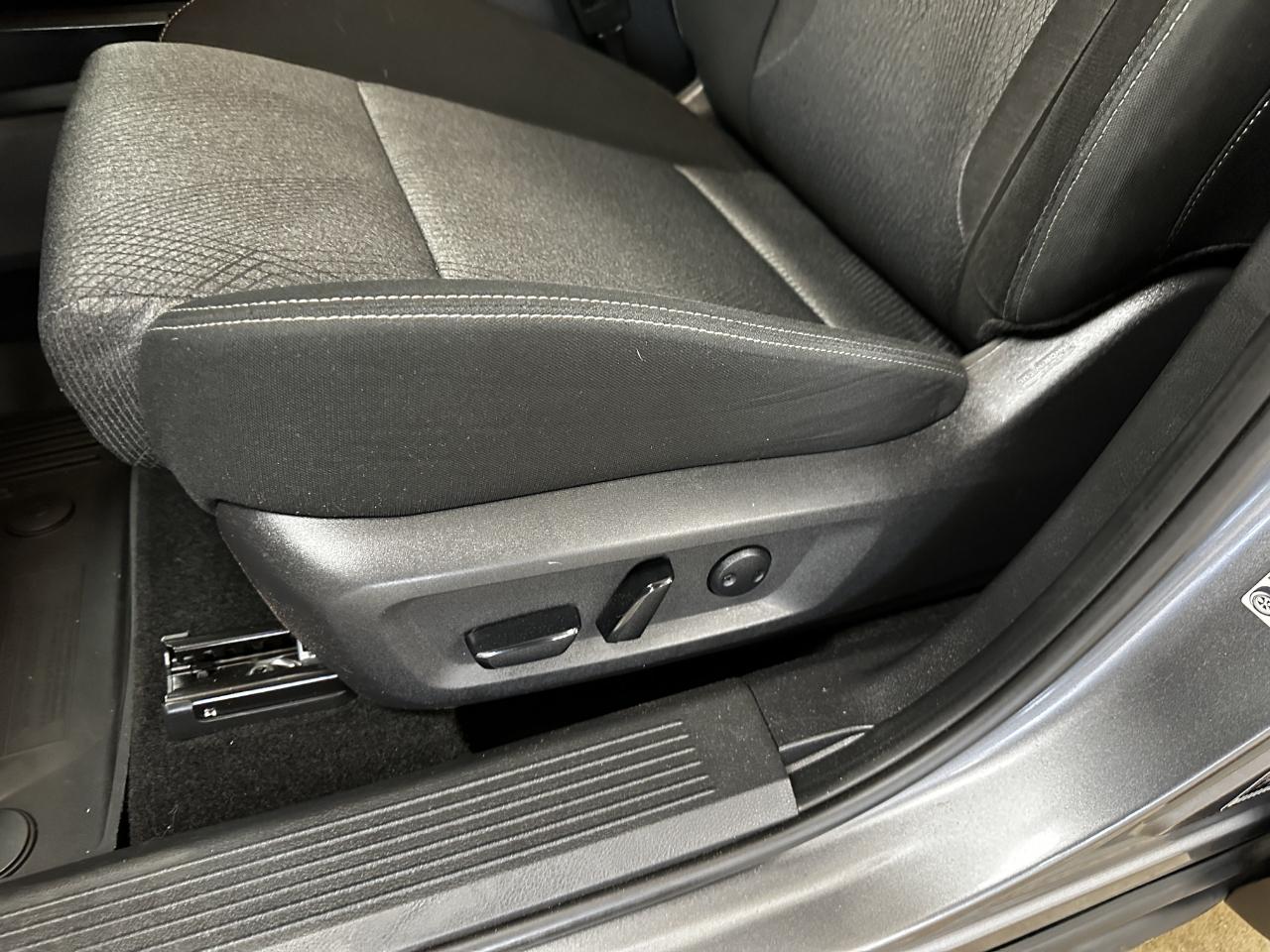 Nissan Rogue FWD SV 2024