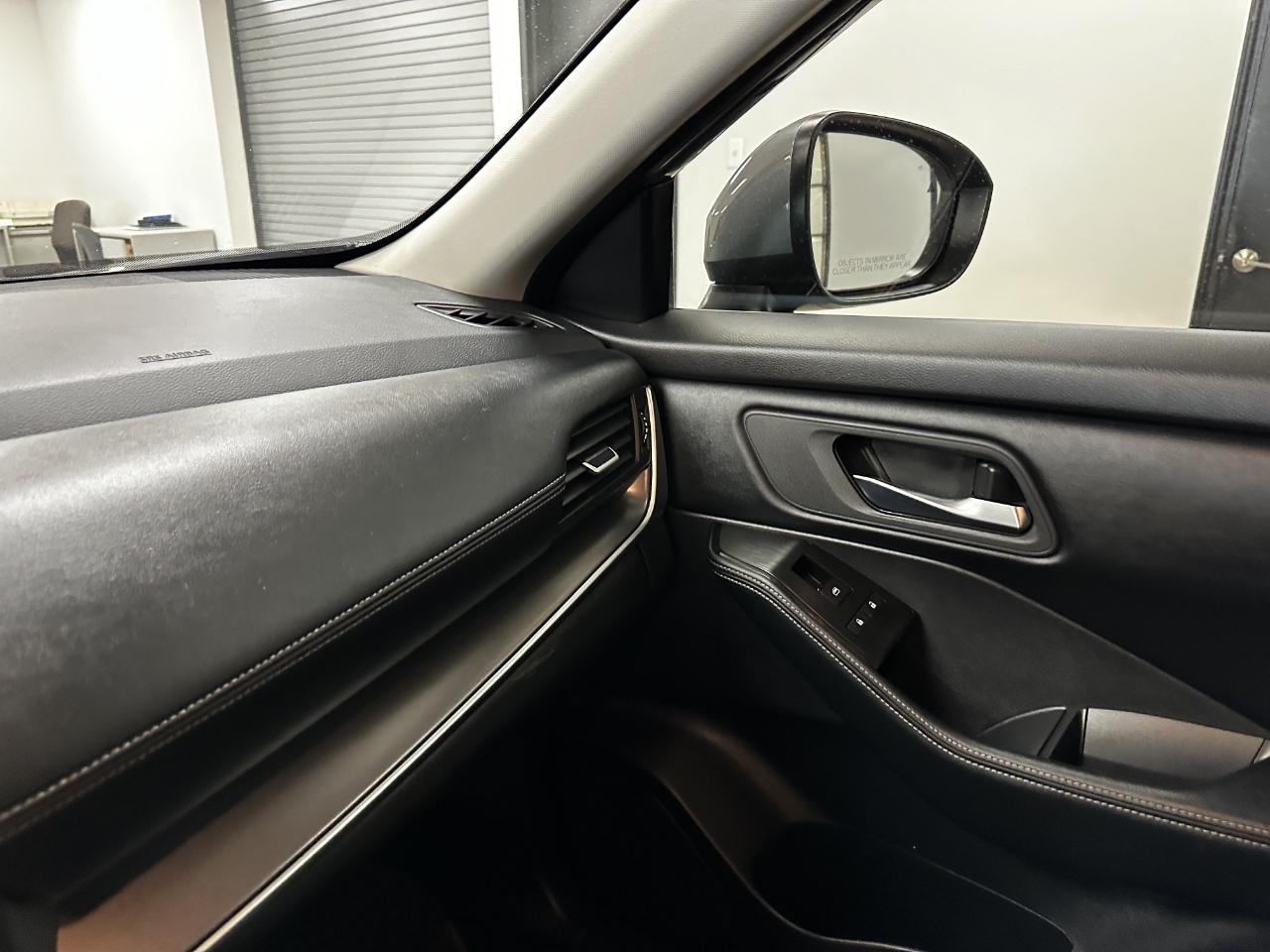 Nissan Rogue FWD SV 2024