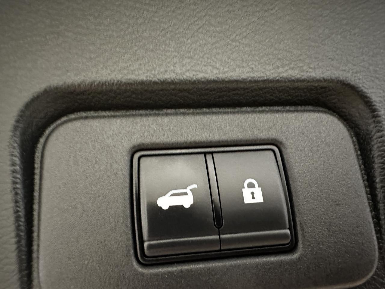 Nissan Rogue FWD SV 2024