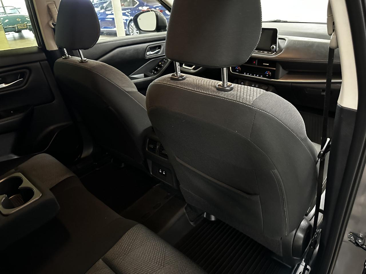 Nissan Rogue FWD SV 2024