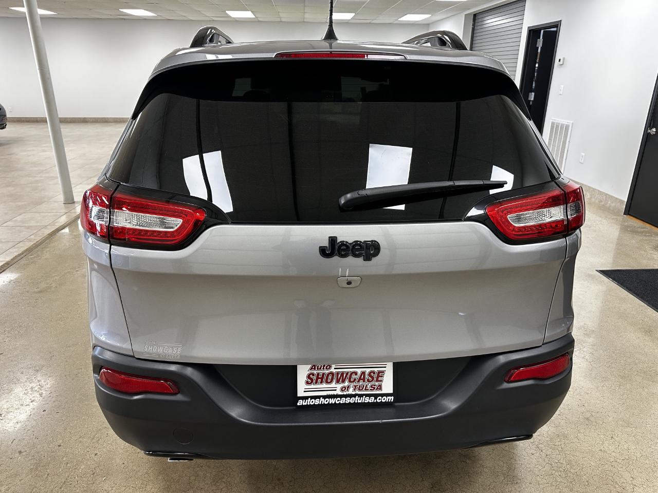 Jeep Cherokee FWD 4dr Altitude *Ltd Avail* 2016
