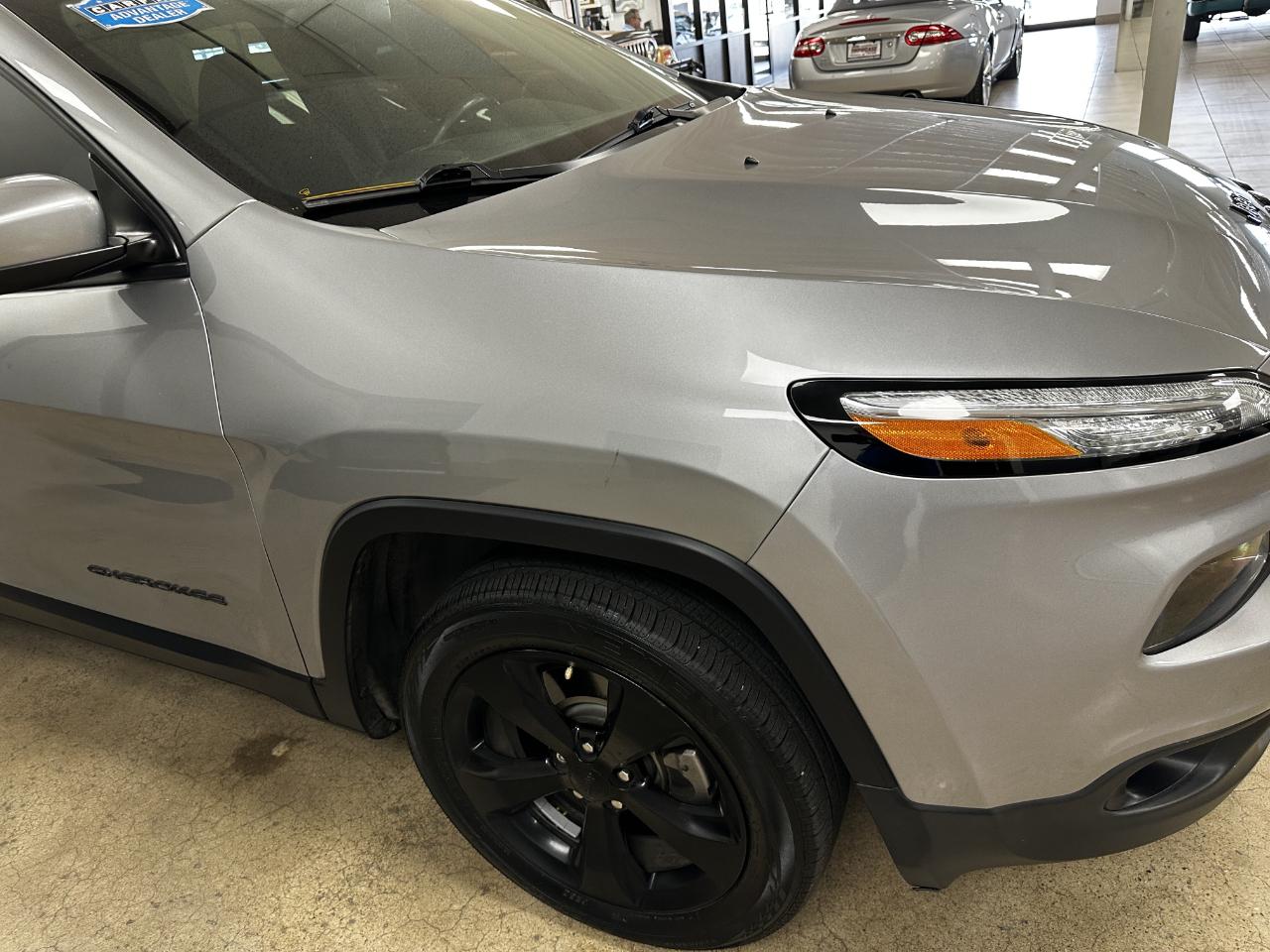 Jeep Cherokee FWD 4dr Altitude *Ltd Avail* 2016