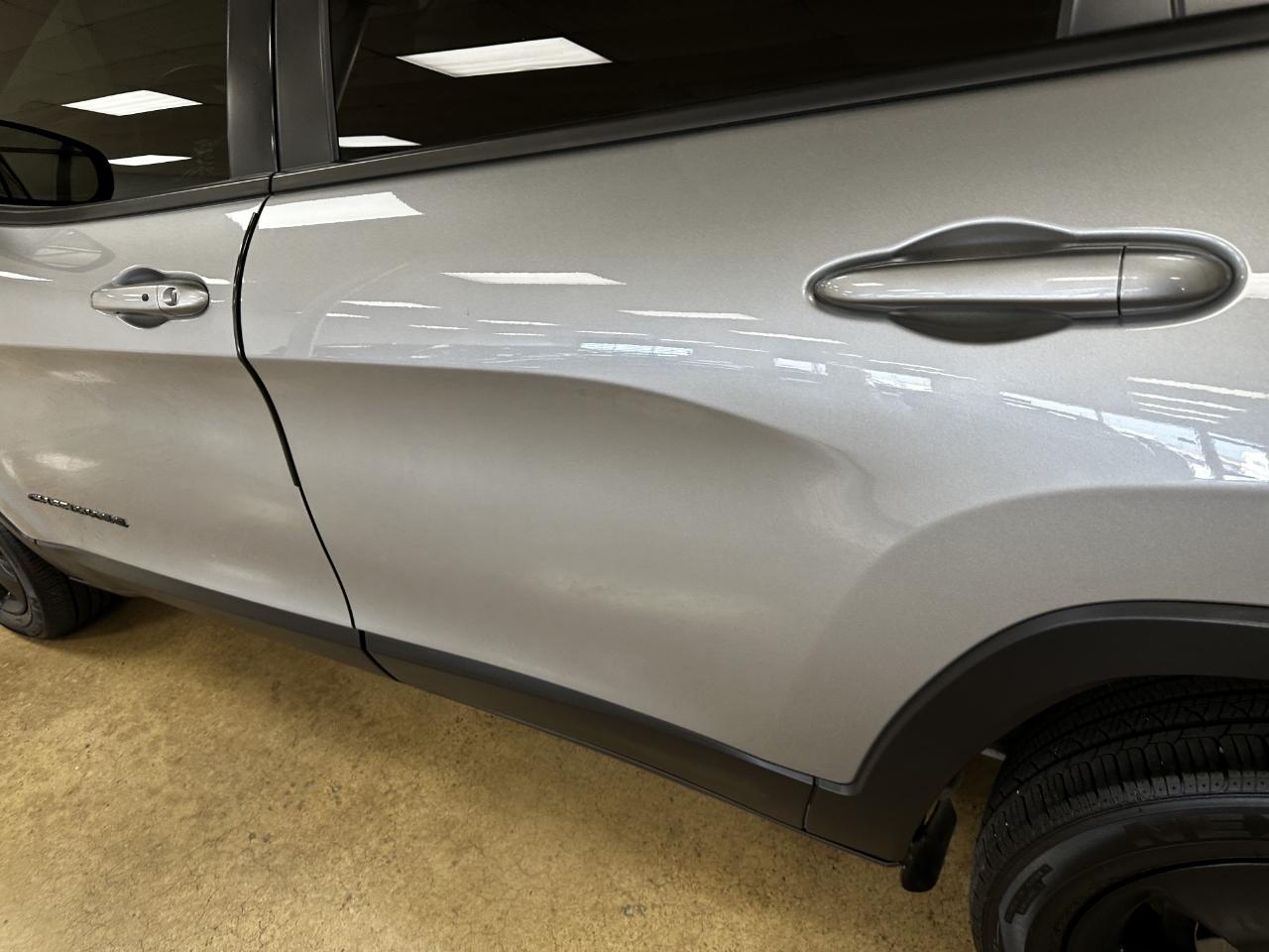 Jeep Cherokee FWD 4dr Altitude *Ltd Avail* 2016