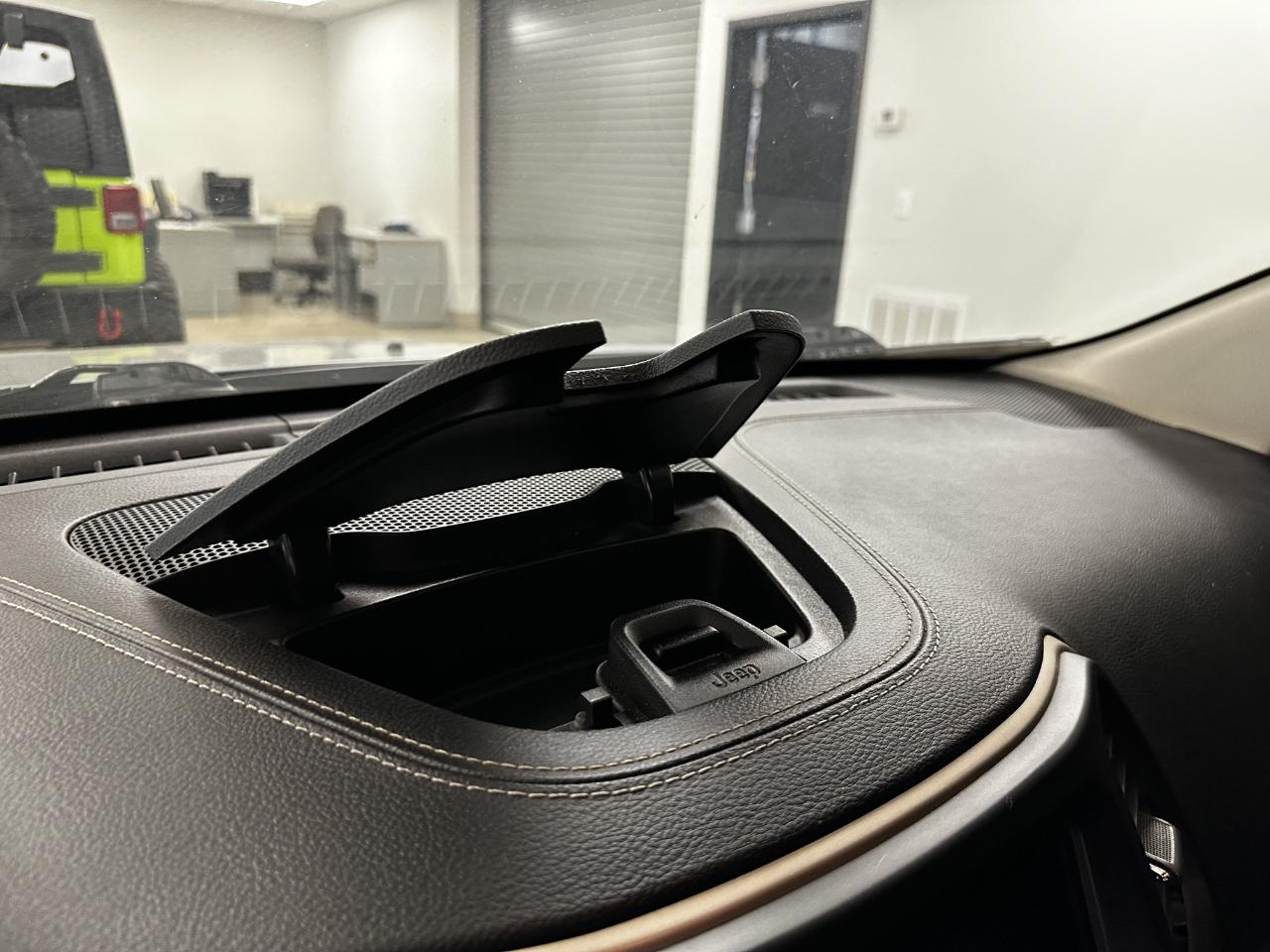 Jeep Cherokee FWD 4dr Altitude *Ltd Avail* 2016