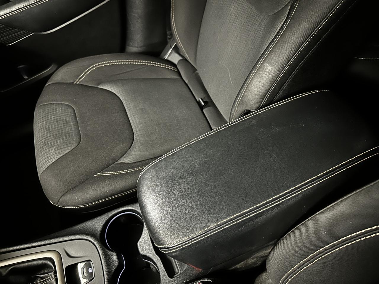 Jeep Cherokee FWD 4dr Altitude *Ltd Avail* 2016