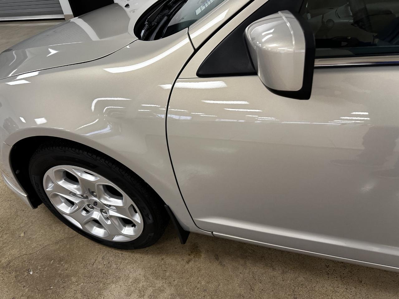 Ford Fusion 4dr Sdn SE FWD 2010