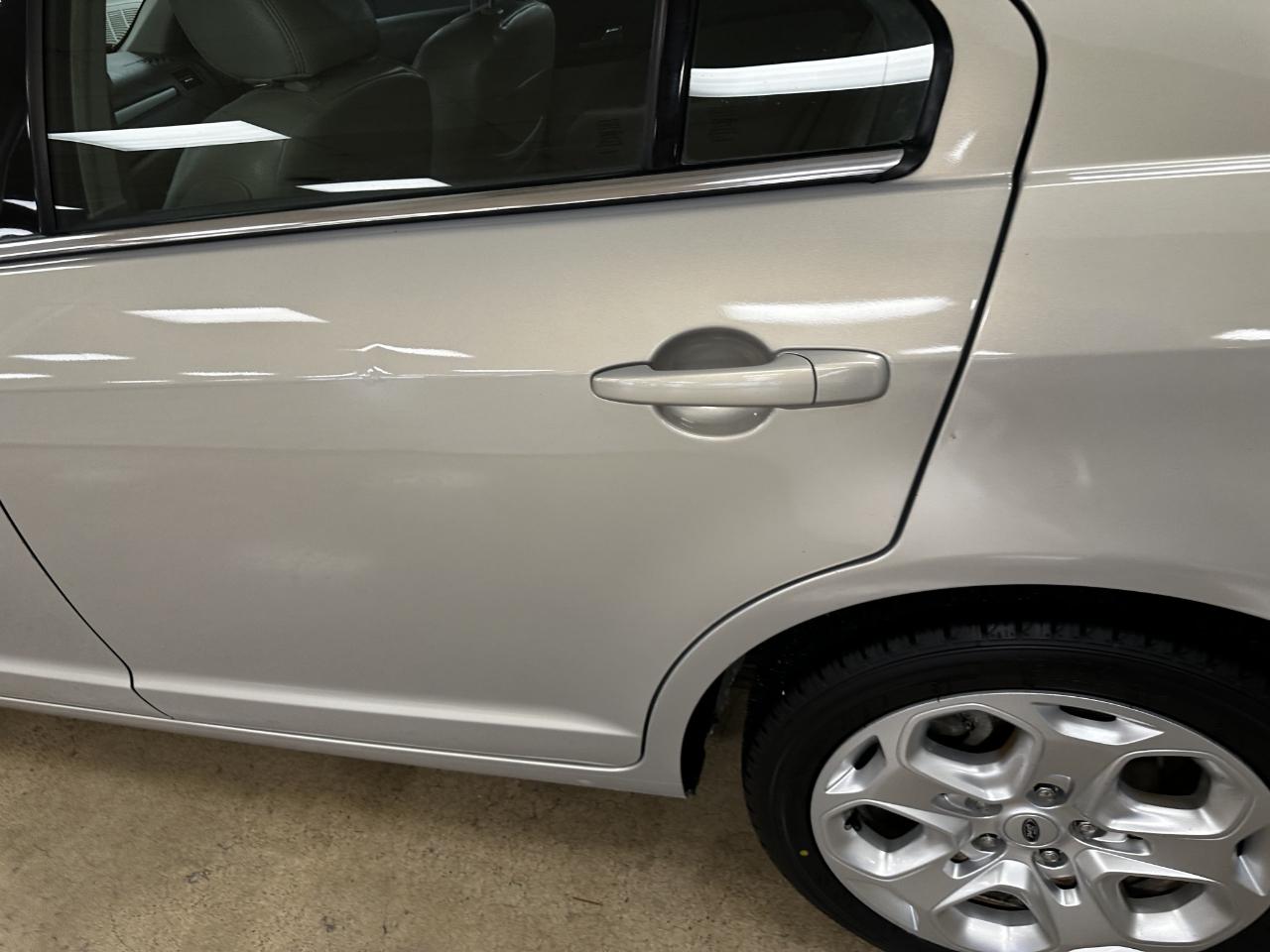 Ford Fusion 4dr Sdn SE FWD 2010