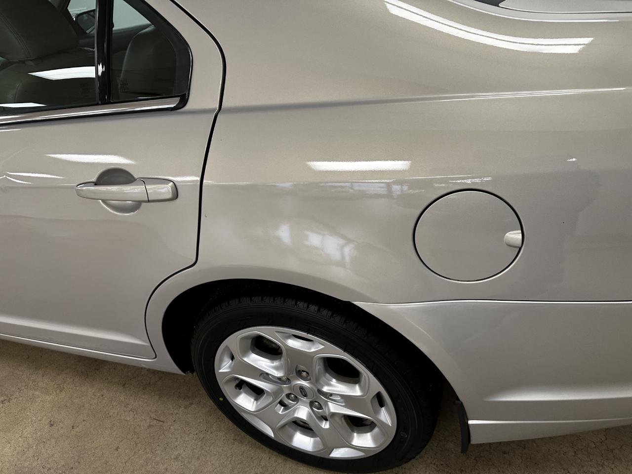 Ford Fusion 4dr Sdn SE FWD 2010