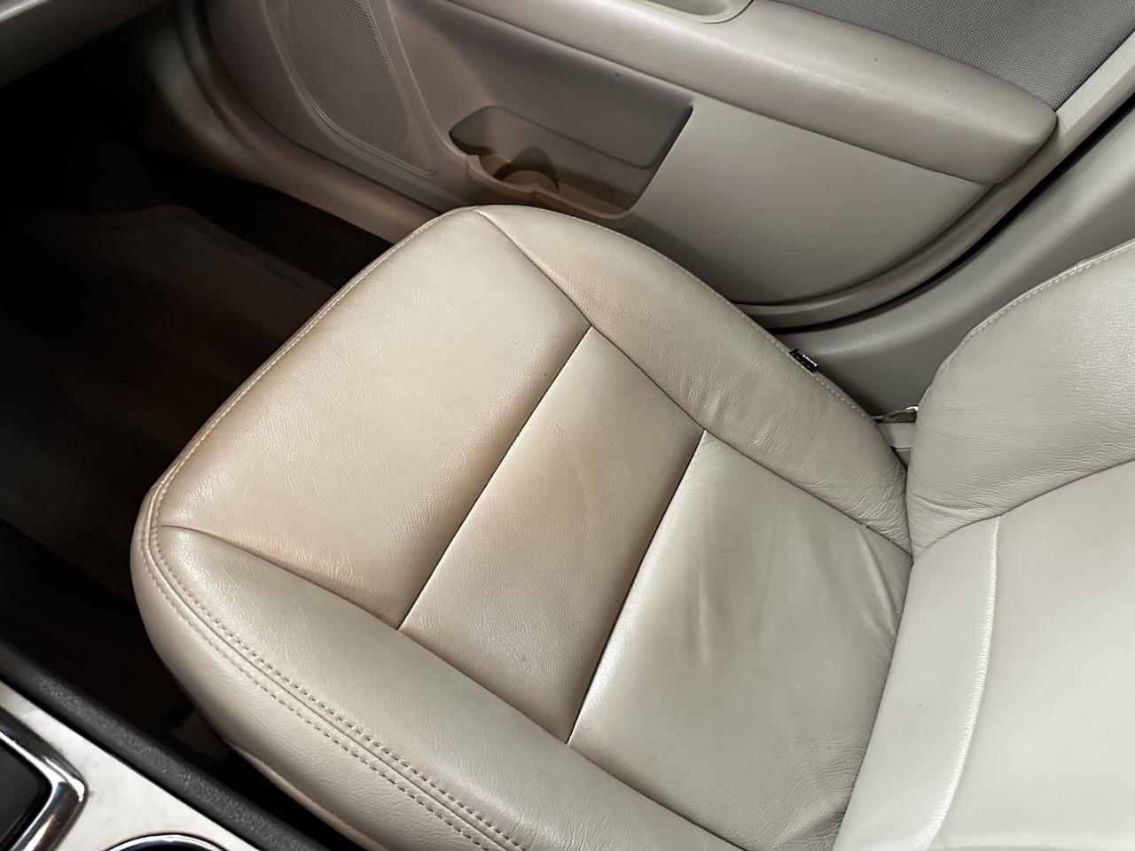 Ford Fusion 4dr Sdn SE FWD 2010