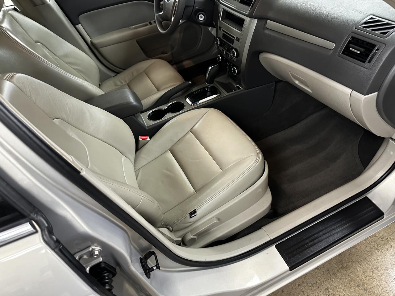 Ford Fusion 4dr Sdn SE FWD 2010