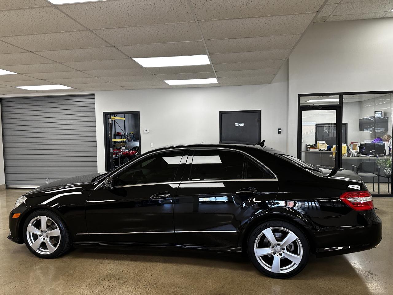 Mercedes-Benz E-Class 4dr Sdn E 350 Sport 4MATIC 2011